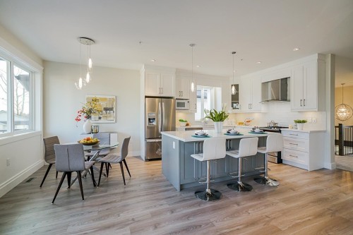 20180 Stanton Avenue, Maple Ridge, BC 