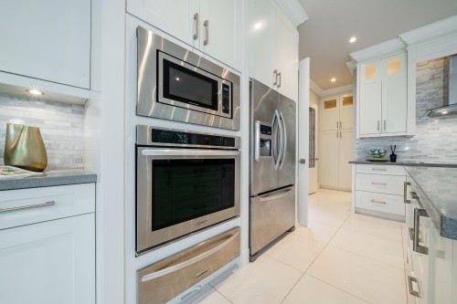 9240 Chapmond Crescent, Richmond, BC 