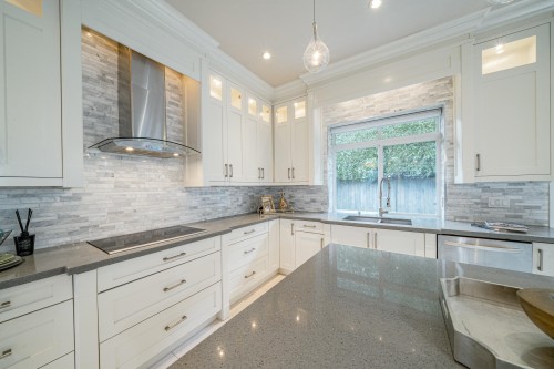 9240 Chapmond Crescent, Richmond, BC 