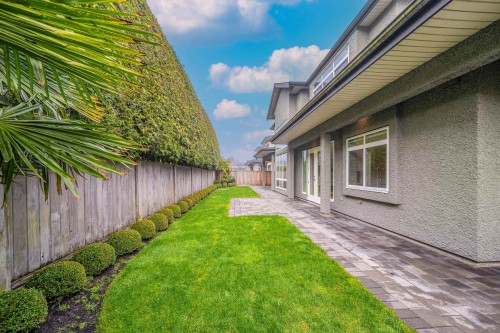 9240 Chapmond Crescent, Richmond, BC 