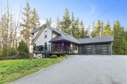 12707 Blue Mountain Crescent  Maple Ridge, BC V2W 1N7
