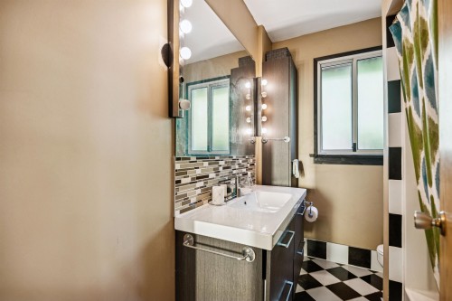 840 Austin Avenue, Coquitlam, BC 