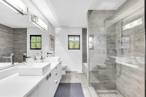 4178 Doncaster Way, Vancouver, BC 