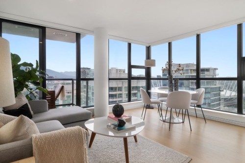 3002-909 Mainland Street  Vancouver, BC V6B 1S3