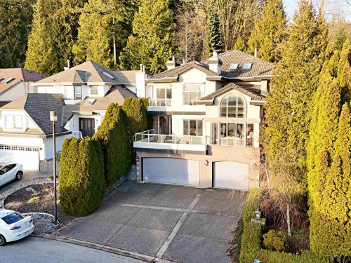 106 Timbercrest Place  Port Moody, BC V3H 4V5