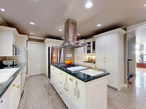 106 Timbercrest Place, Port Moody, BC 