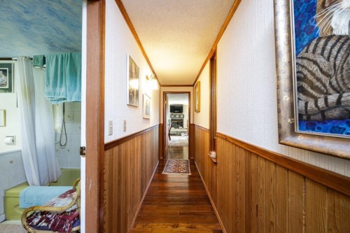 368 Kings Road E, North Vancouver, BC 