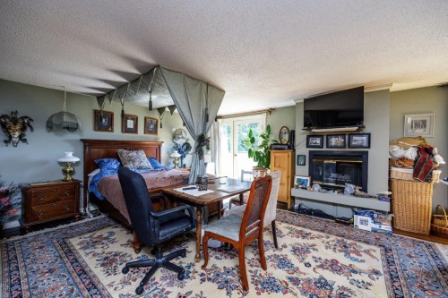 368 Kings Road E, North Vancouver, BC 