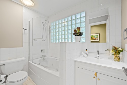 4622 Cove Cliff Road, North Vancouver, BC 