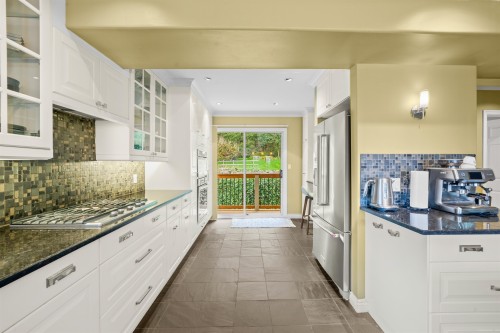 4622 Cove Cliff Road, North Vancouver, BC 