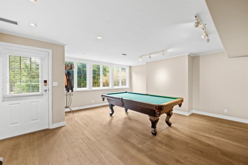 4622 Cove Cliff Road, North Vancouver, BC 