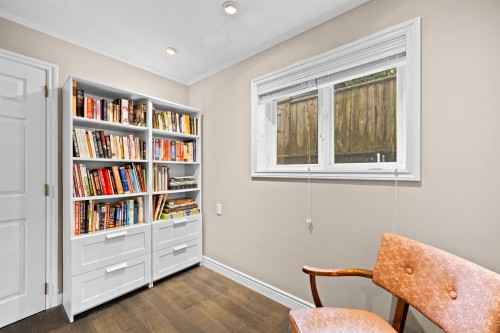 4622 Cove Cliff Road, North Vancouver, BC 