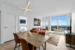 1203-6398 Silver Avenue  Burnaby, BC V5H 0K7