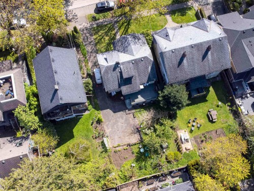 2325 8Th Avenue W, Vancouver, BC 