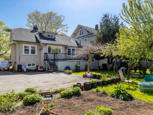 2325 8Th Avenue W, Vancouver, BC 