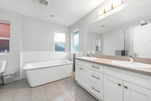 24375 112 Avenue, Maple Ridge, BC 