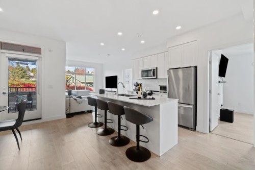 301-808 Gauthier Avenue  Coquitlam, BC V3K 0H1