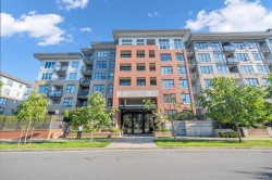 418-9366 Tomicki Avenue  Richmond, BC V6X 0N9