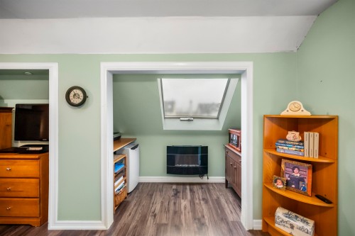 287 Santiago Street, Coquitlam, BC 