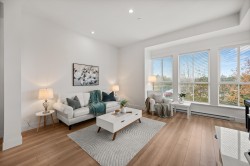 72-4656 Orca Way  Tsawwassen, BC V4M 0C9