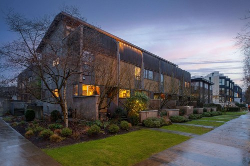 396 15Th Avenue E, Vancouver, BC 