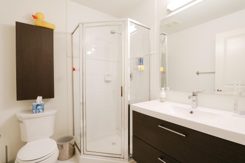 158 22Nd Street W, North Vancouver, BC 