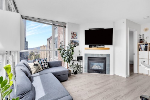 2507-1068 Hornby Street  Vancouver, BC V6Z 2Y7