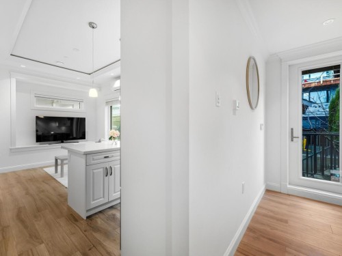 5095 Moss Street, Vancouver, BC 