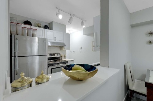 209-3978 Albert Street, Burnaby, BC 