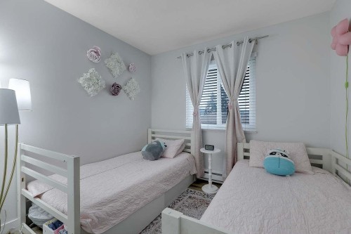 209-3978 Albert Street, Burnaby, BC 