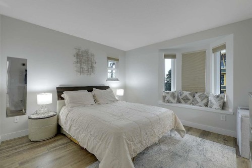 209-3978 Albert Street, Burnaby, BC 