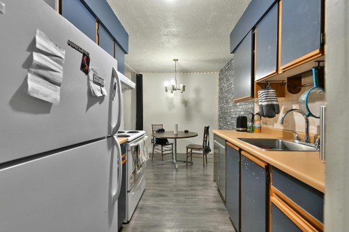 109-3883 Laurel Street, Burnaby, BC 