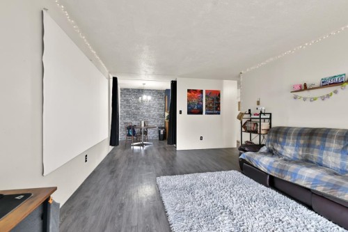 109-3883 Laurel Street, Burnaby, BC 