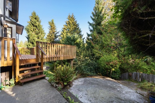 5162 Alderfeild Place, West Vancouver, BC 