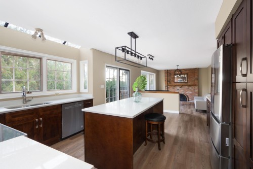 5162 Alderfeild Place, West Vancouver, BC 