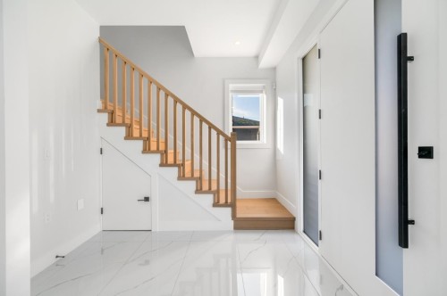 1330 64Th Avenue E, Vancouver, BC 