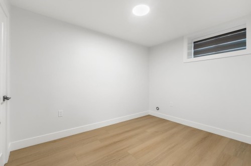 1330 64Th Avenue E, Vancouver, BC 
