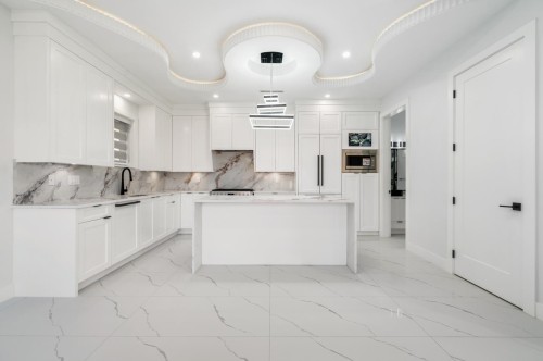 1330 64Th Avenue E, Vancouver, BC 