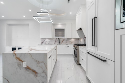 1330 64Th Avenue E, Vancouver, BC 