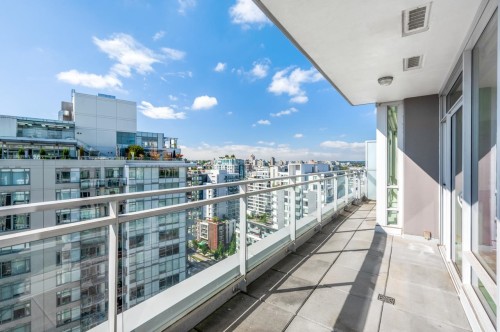 2101-1618 Quebec Street, Vancouver, BC 