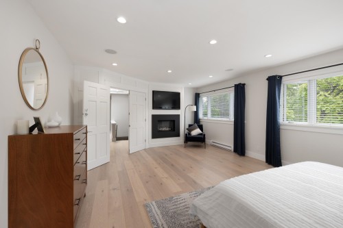 2678 Ailsa Crescent, North Vancouver, BC 