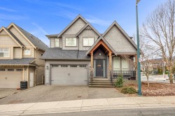 1424 Duchess Street  Coquitlam, BC V3E 3R4