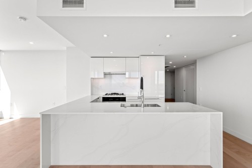 703-135 13Th Street E, North Vancouver, BC 