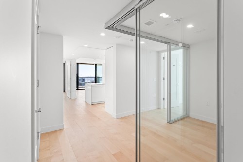 703-135 13Th Street E, North Vancouver, BC 