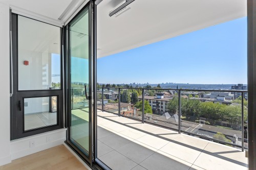 703-135 13Th Street E, North Vancouver, BC 