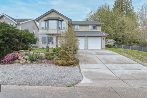 6302 Jasper Road  Sechelt, BC V7Z 0R7