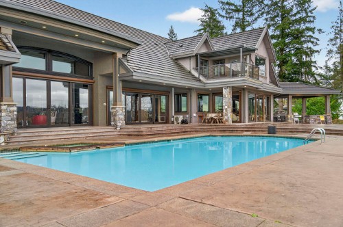 24228 River Road, Maple Ridge, BC 