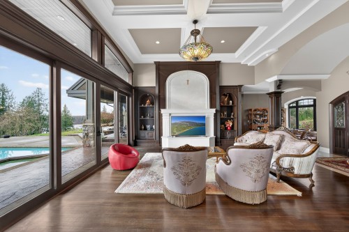 24228 River Road, Maple Ridge, BC 