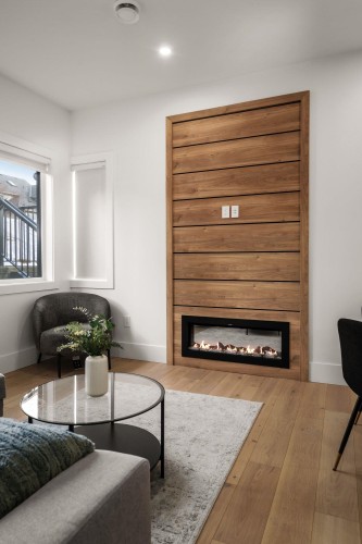 104-941 Dansey Avenue, Coquitlam, BC 