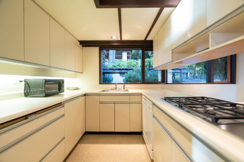 3248 Marine Drive, West Vancouver, BC 